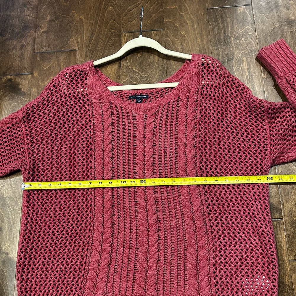 American Eagle Outfitters Maroon Cable Knit Sweater - Picture 6 of 6